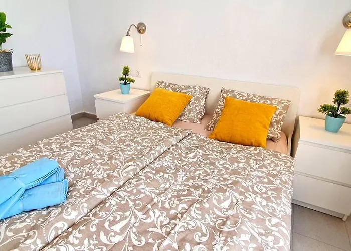 Paradise - Max. 4 Personen - Wifi - Pool Apartment