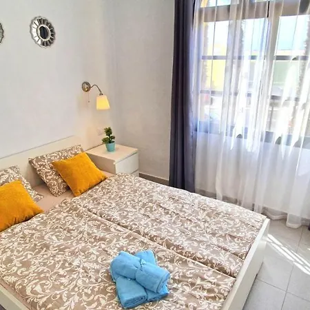 Paradise - Max. 4 Personen - Wifi - Pool *