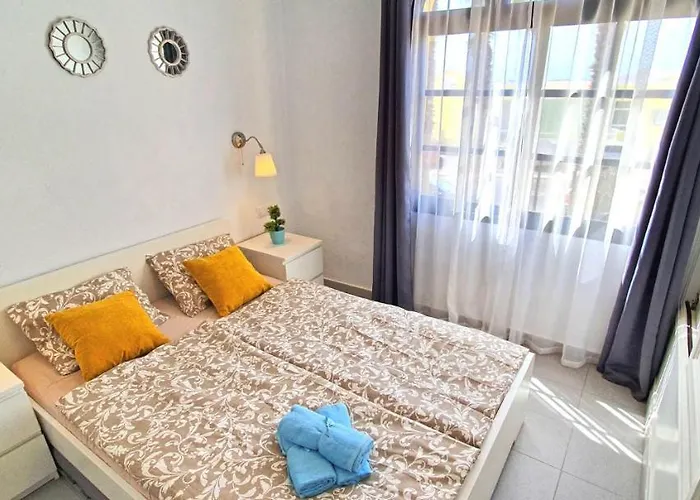 Paradise - Max. 4 Personen - Wifi - Pool *